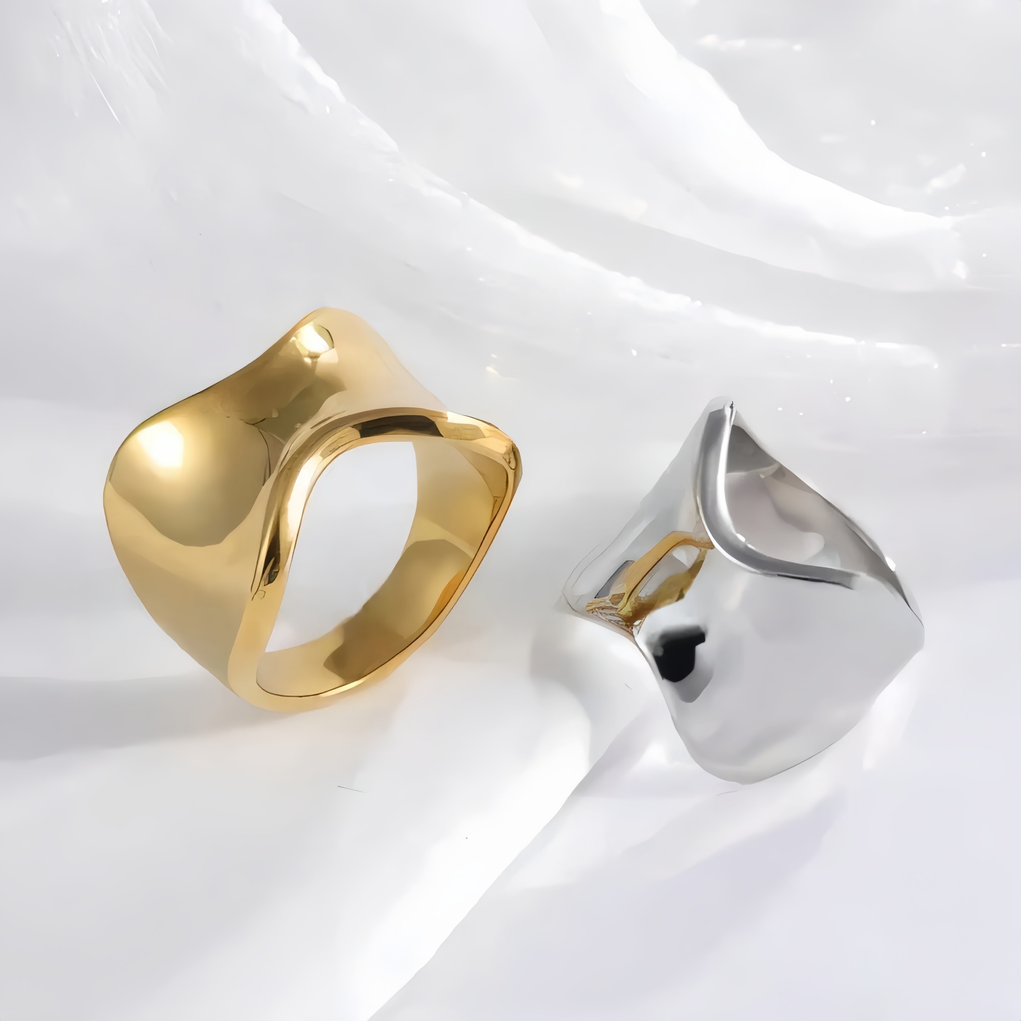 Minimalist Streamlined Stainless Steel Ring Golden and Silver Styles Unisex | ML0100-JinBaoJewerly