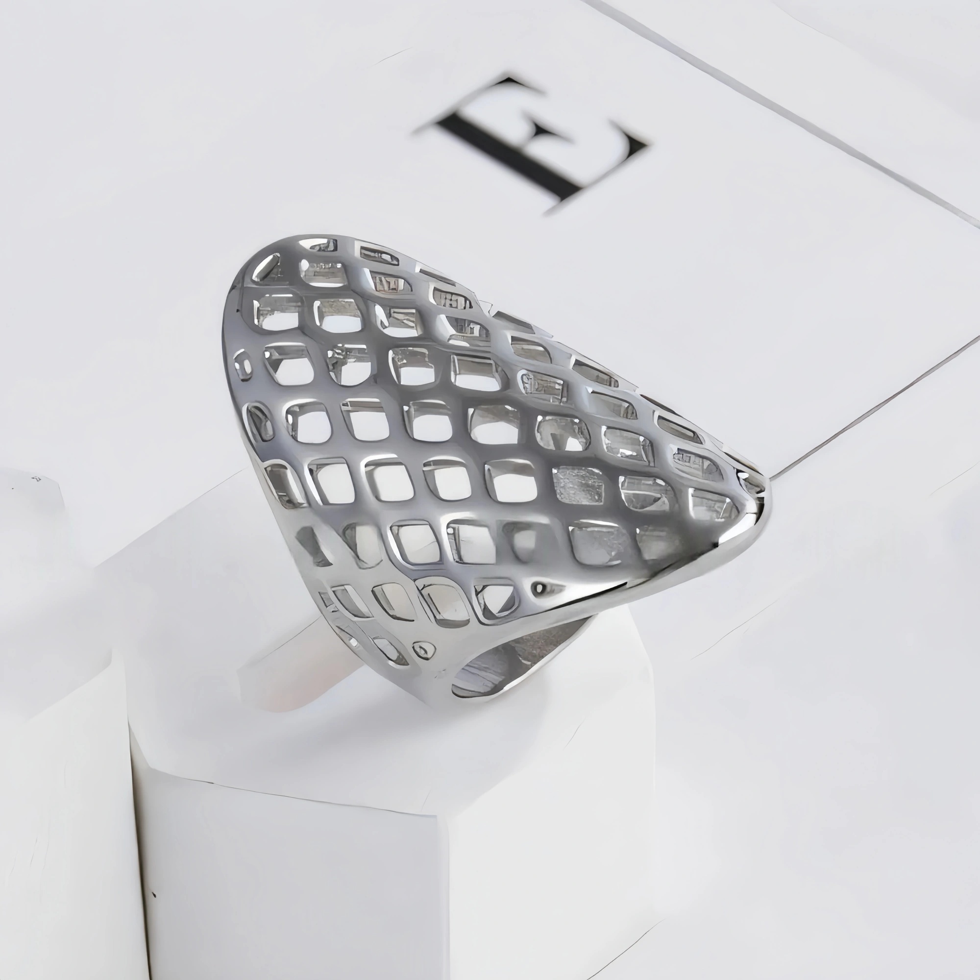 Minimalist Vintage Hollow Honeycomb Ring for Women | G003993-JinBaoJewerly