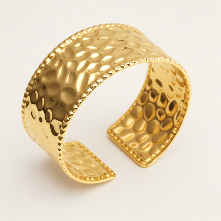 Chic Hammered Cuff Bracelet 18K Gold Plated 316L Steel Waterproof | DZE0836
