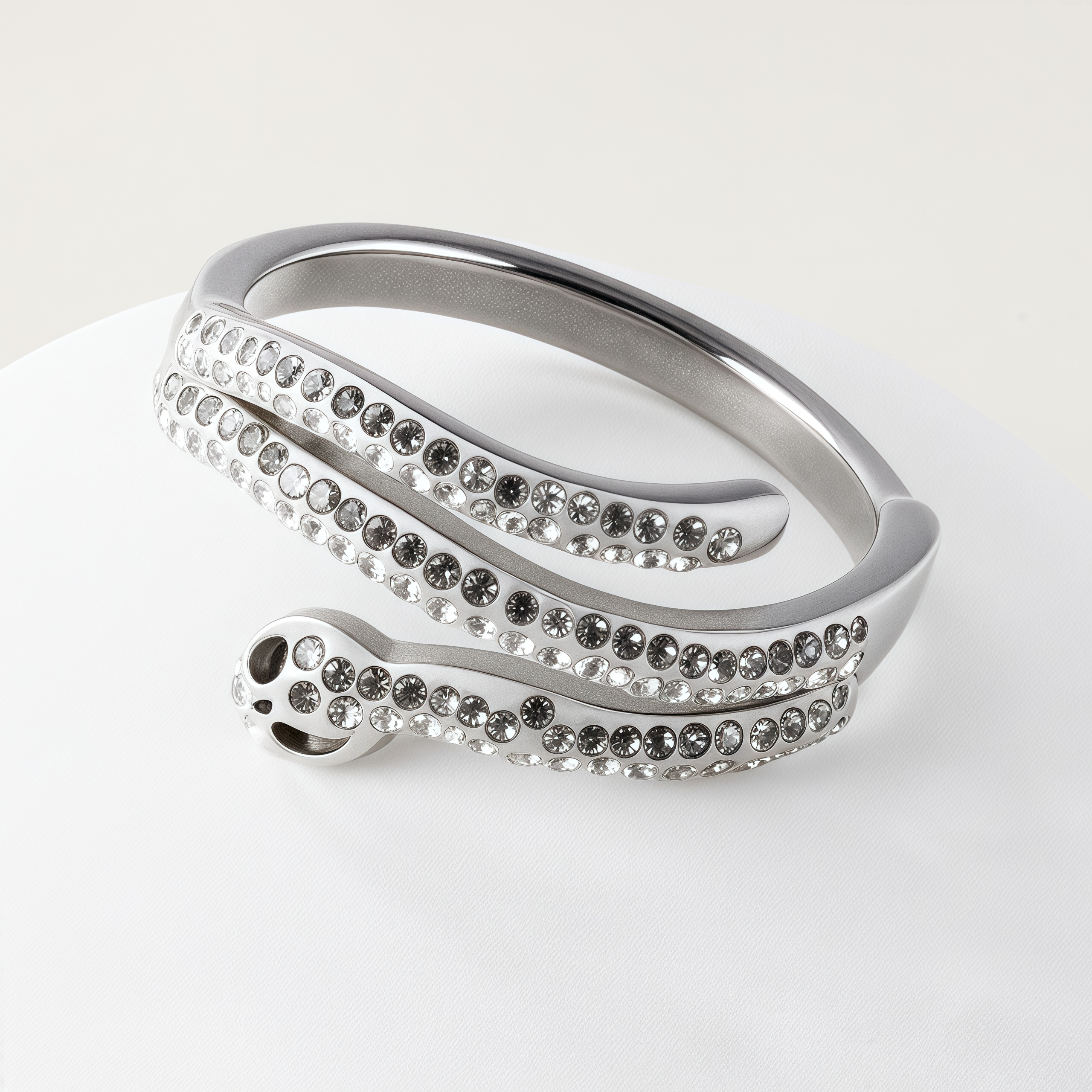 Stylish Diamond-Inlaid Snake-Shaped Silver Stainless Steel Women's Ring丨IBH-47-JinBaoJewerly