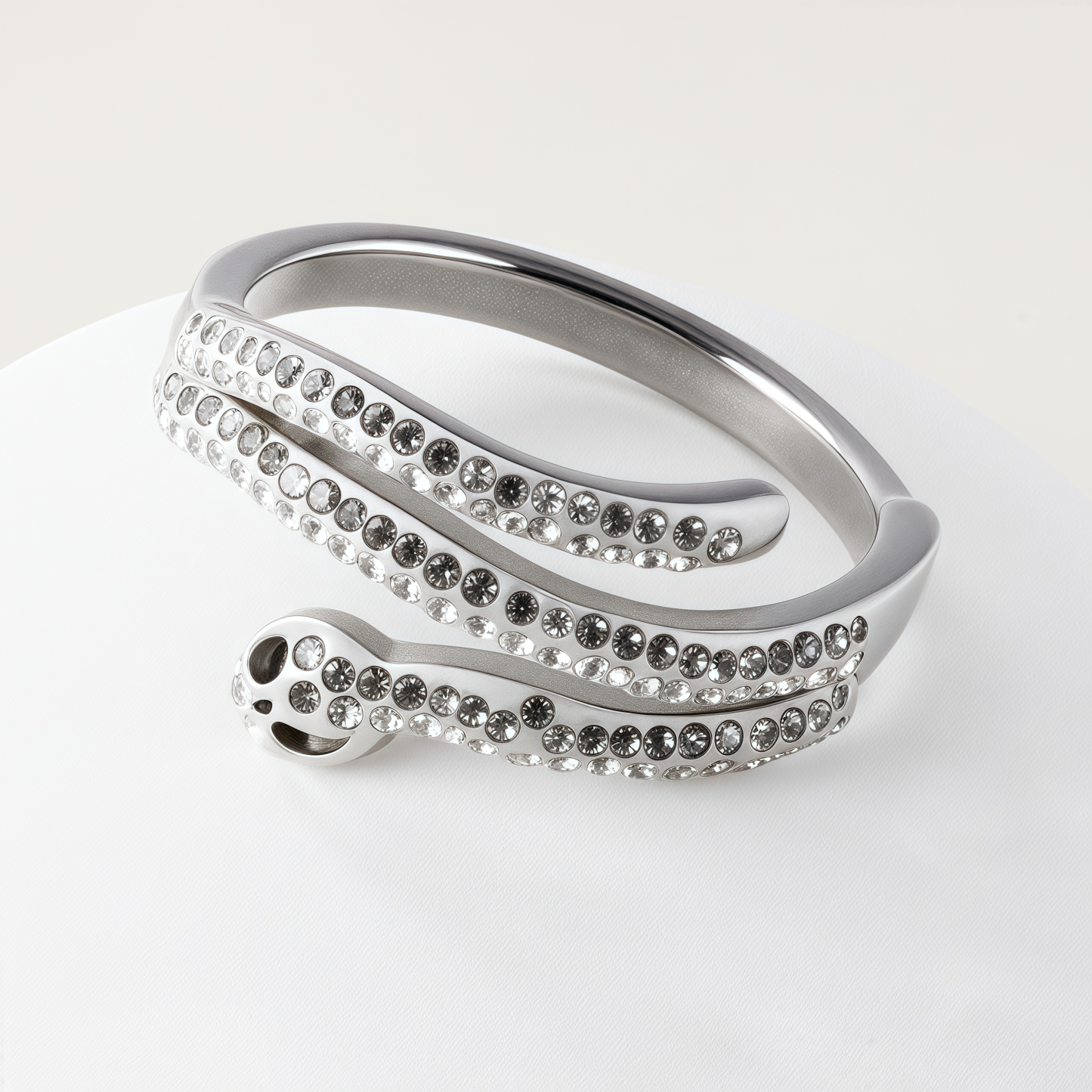 Stylish Diamond-Inlaid Snake-Shaped Silver Stainless Steel Women's Ring丨IBH-47-JinBaoJewerly