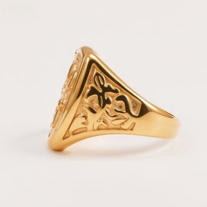 Vintage Gold-Toned Lion Shield Ring | G001053
