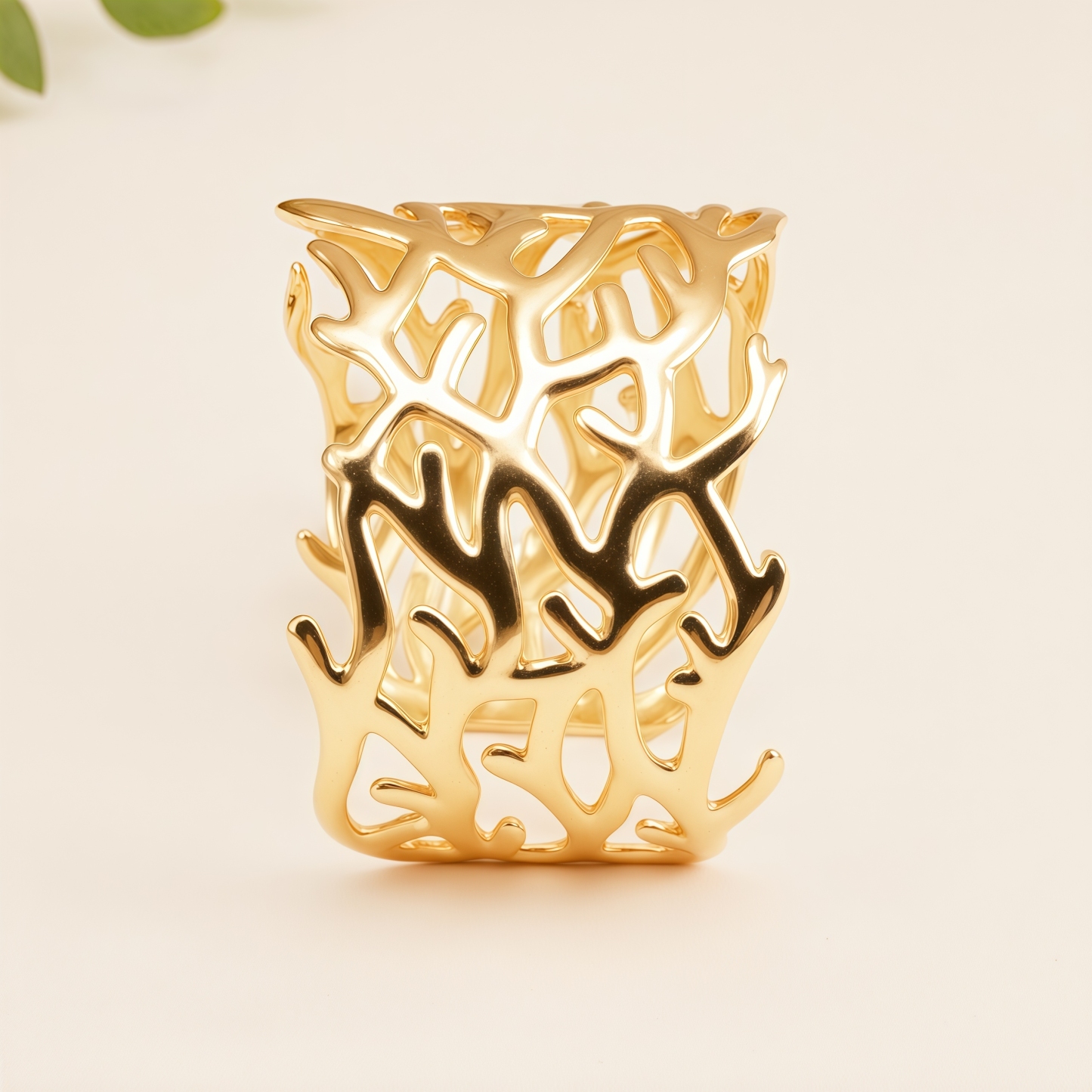 Minimalist Stainless Steel Women's Bracelet Hypoallergenic Tarnish Resistant