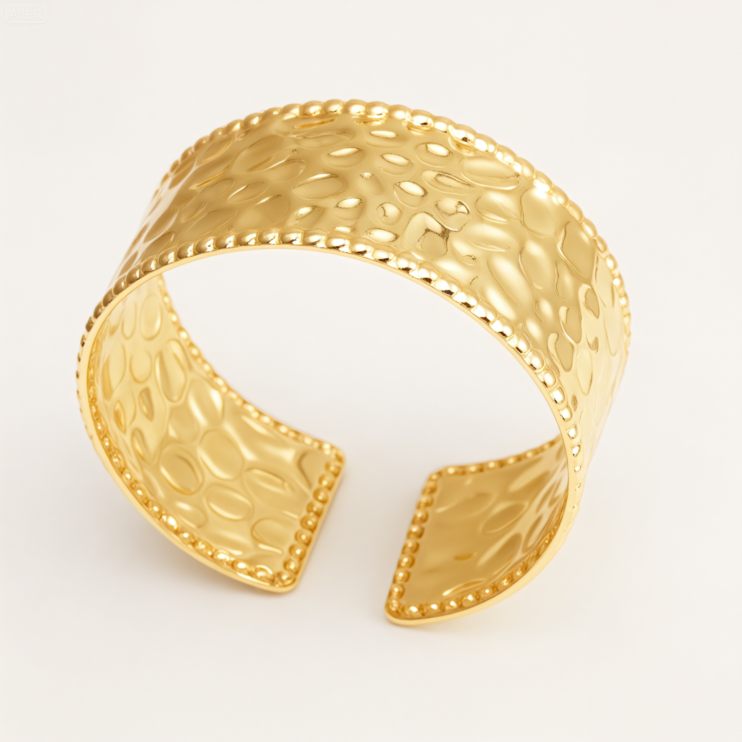 Chic Hammered Cuff Bracelet 18K Gold Plated 316L Steel Waterproof | DZE0836-JinBaoJewerly