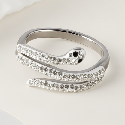 Stylish Diamond-Inlaid Snake-Shaped Silver Stainless Steel Women's Ring丨IBH-47-JinBaoJewerly
