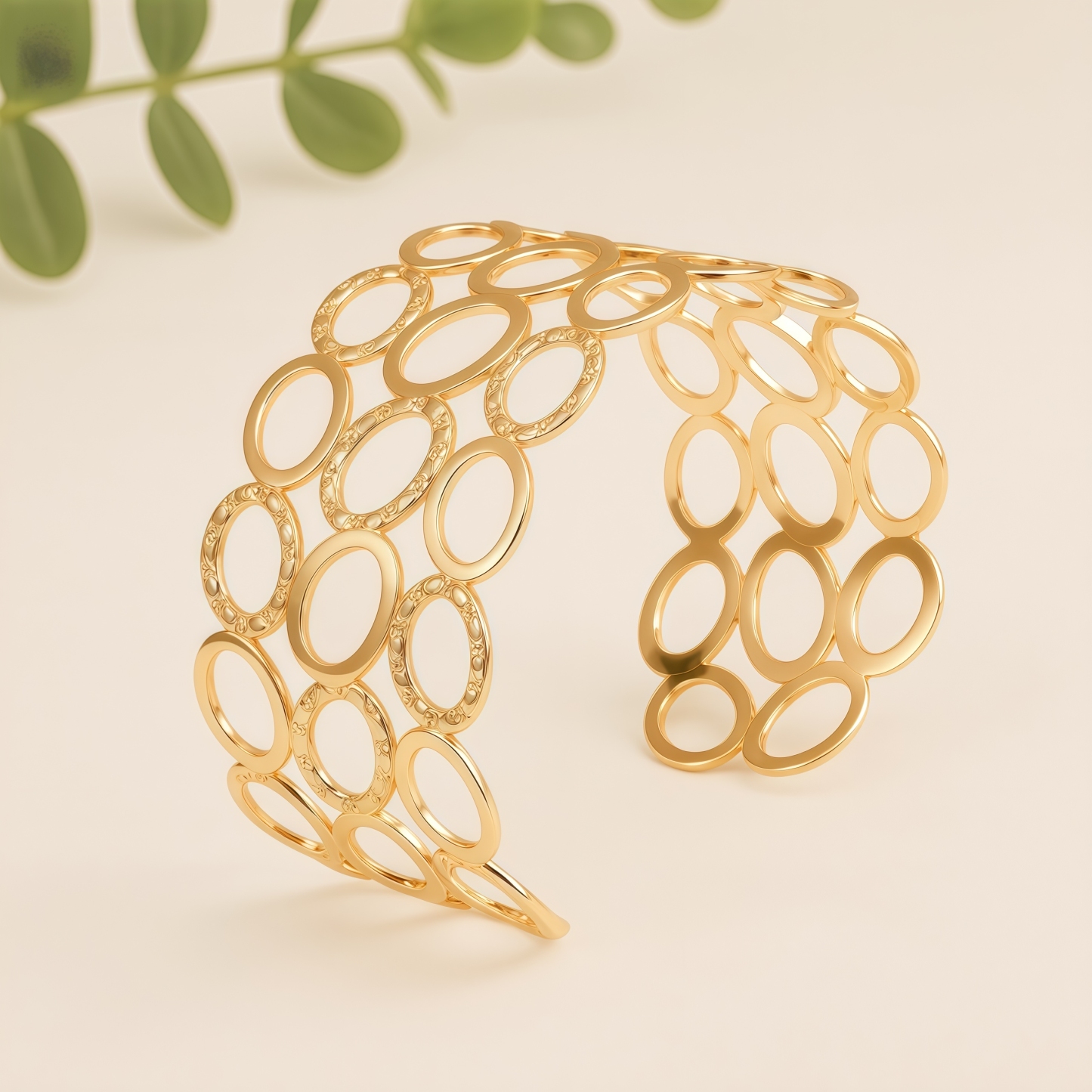 Star Shaped 24K Stainless Steel Hypoallergenic Bracelet for Women