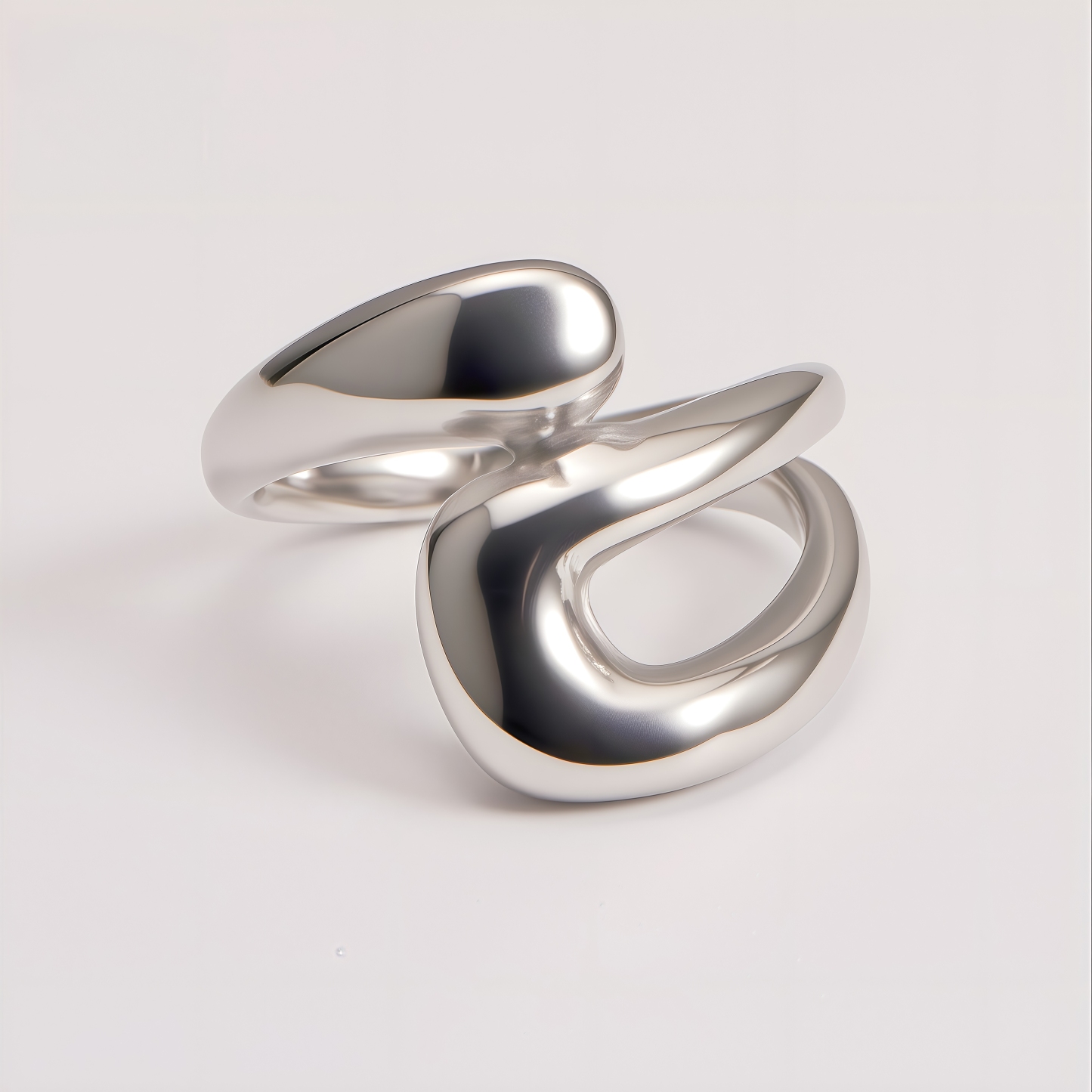 Polished simple curved stainless steel women's ring | G00580