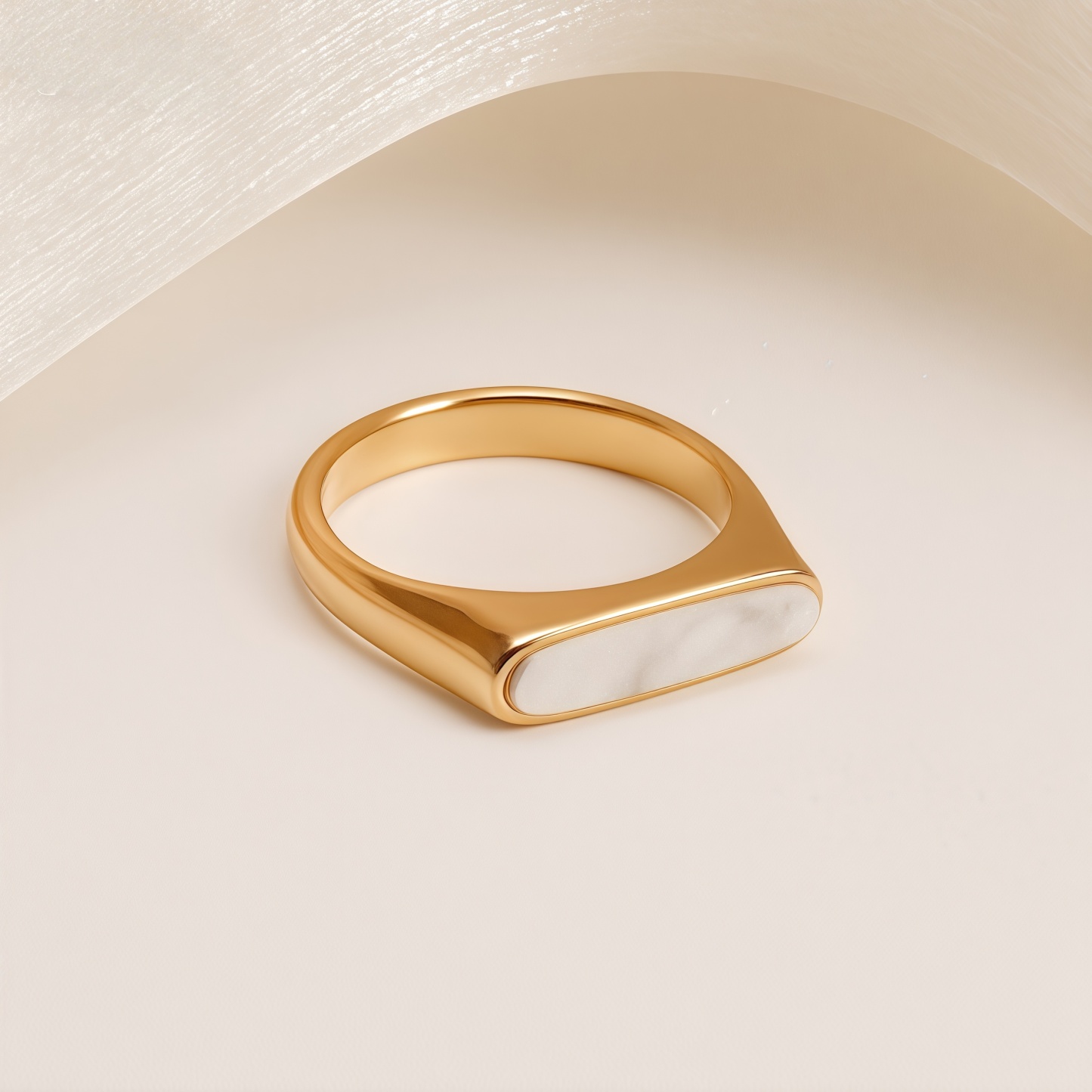 Metallic Texture Mother - of - Pearl Ring Set - Trendy and Versatile Unisex Accessory