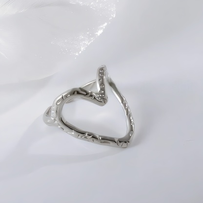 Twisted Heart Stainless Steel Ring Women Ring | G003841-JinBaoJewerly