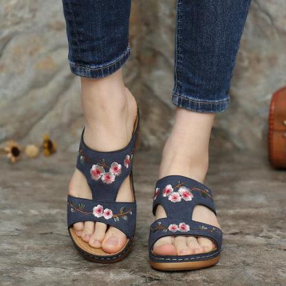Mincino Flower Embroidered Vintage Casual Wedges Summer Sandals