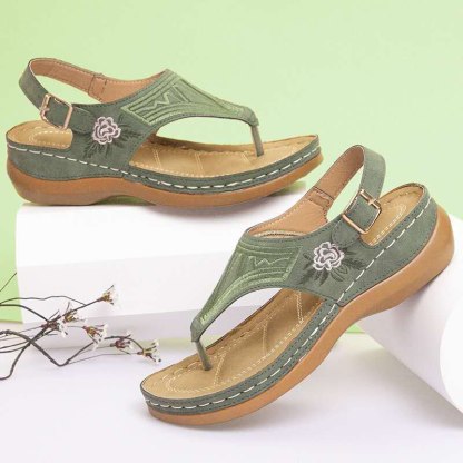 Beach Shoes Women's Sandals Ladies Clip Toe Wedges Thong Shoes 2021 Fashion Embroidery Platform Buckle Casual Female