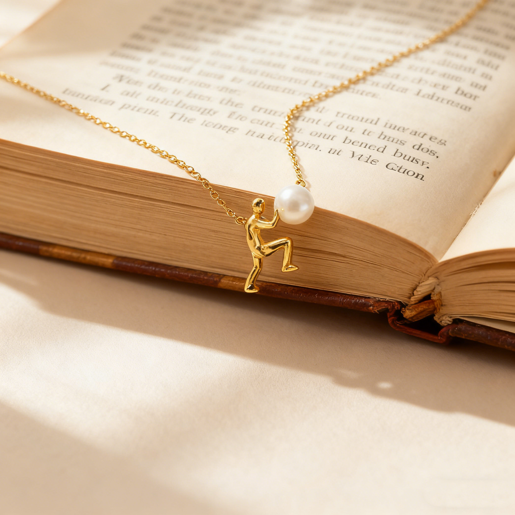 Atlas Pearl Necklace