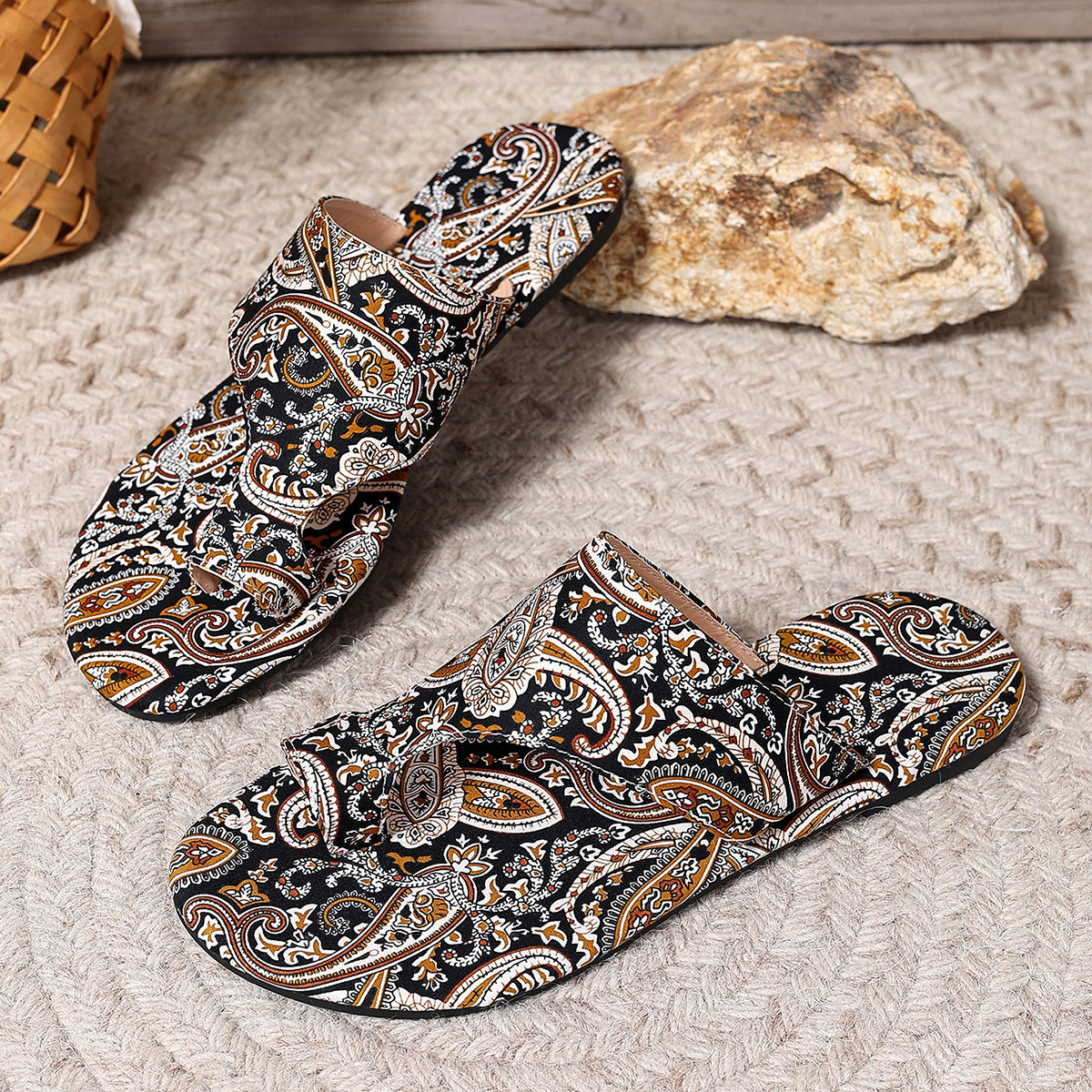 Casual Printed Beach Flip-Flops