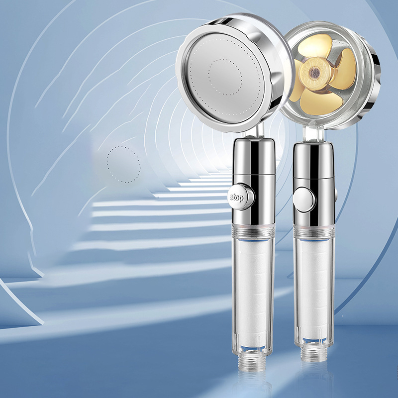 Pressurized and filtered shower head