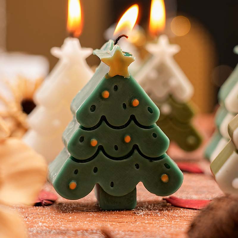Christmas tree scented candles