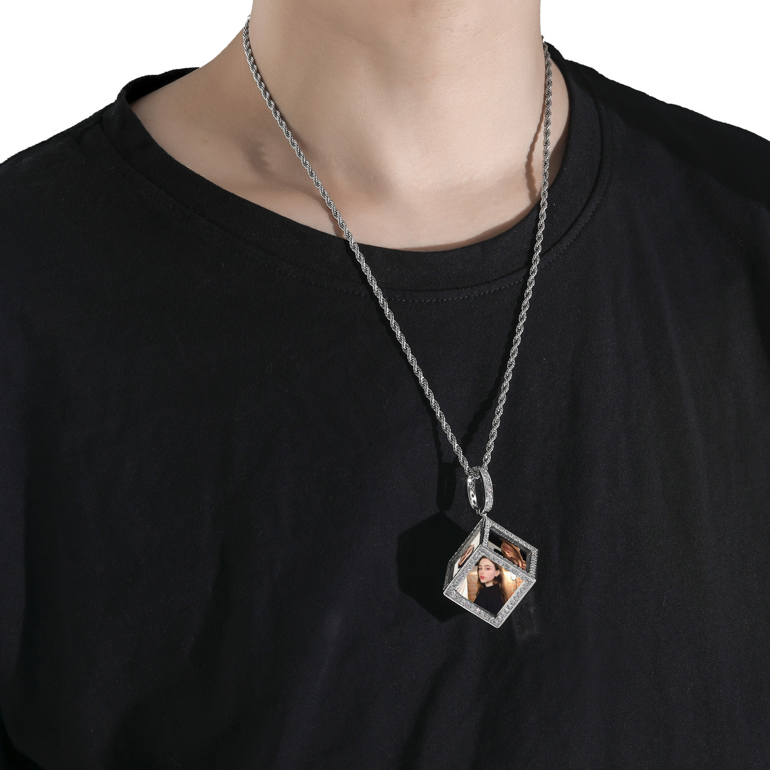 Square Frame Memory Photo Pendant