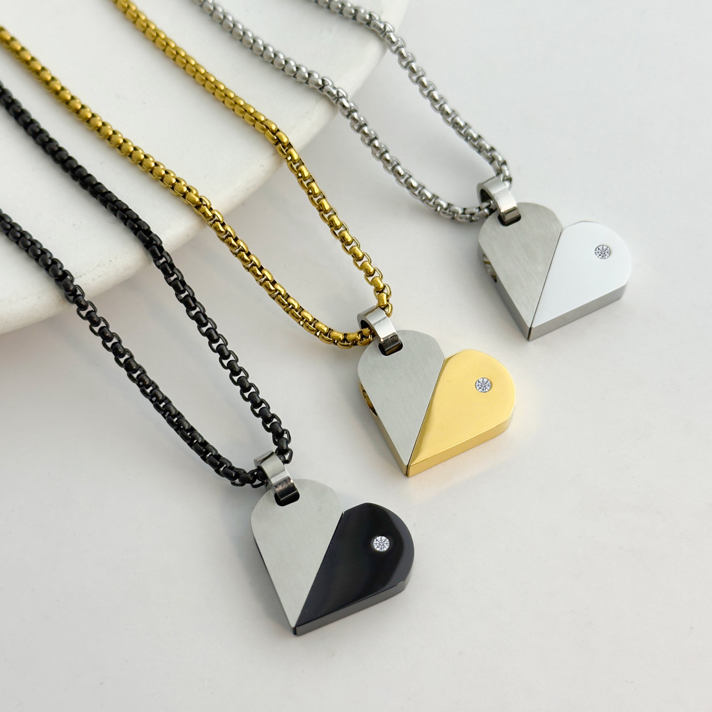 Personalized DIY engraved pendant