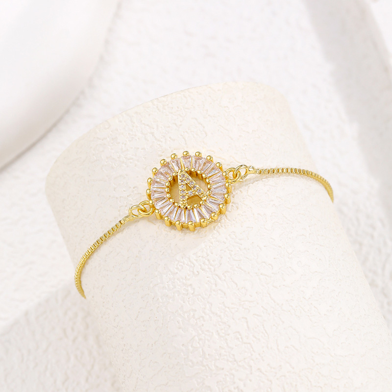 Zircon flower 26-letter bracelet