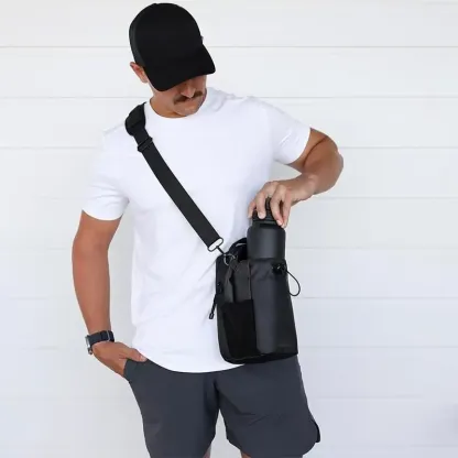 Fitness portable bag with magnet