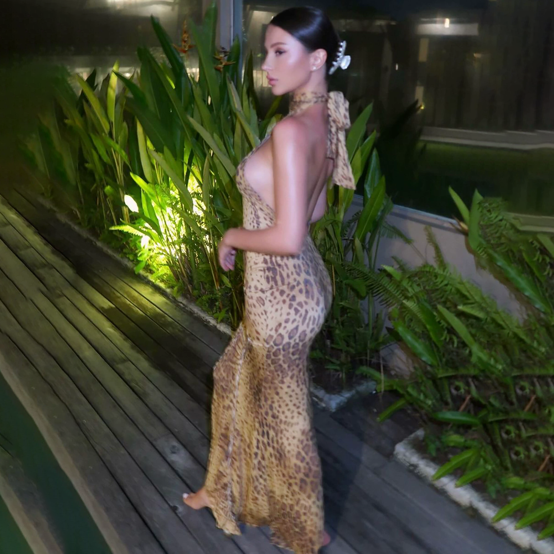 Form-Fitting Leopard Print Halter Neck Dress