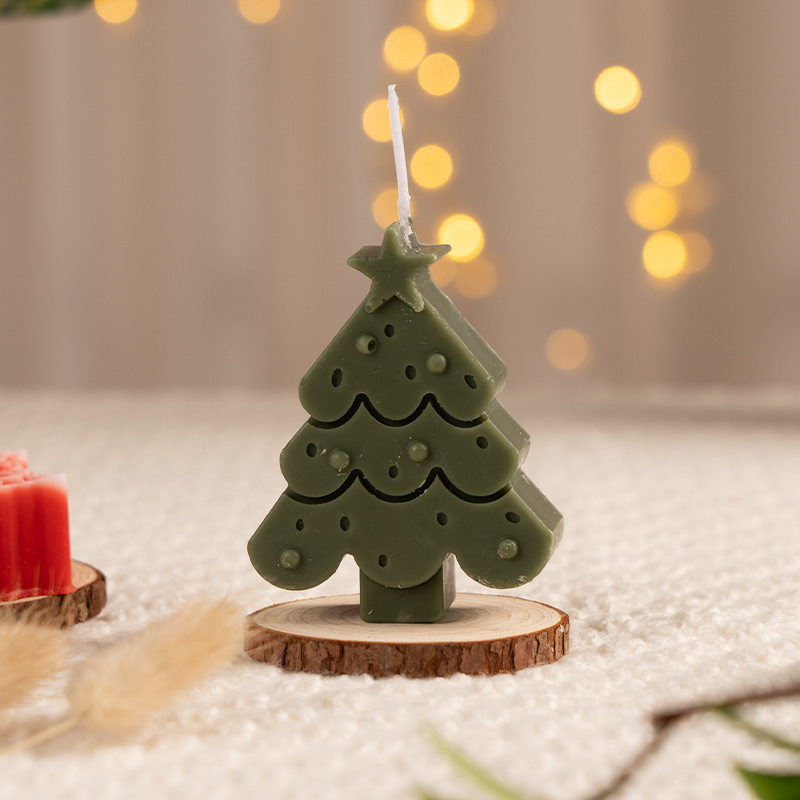 Christmas tree scented candles