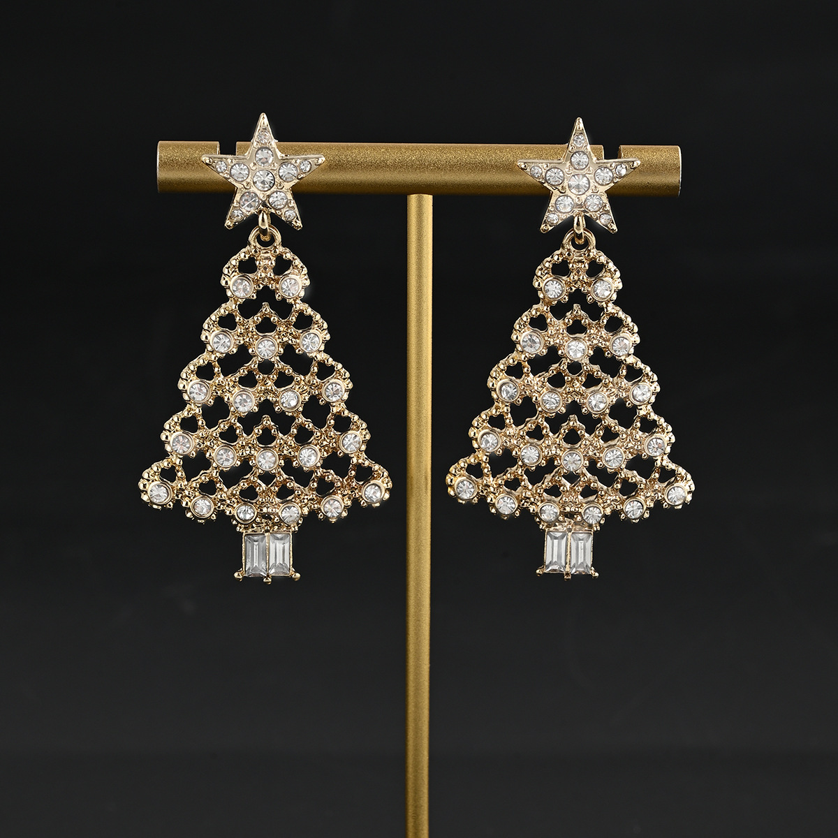 Christmas tree earrings