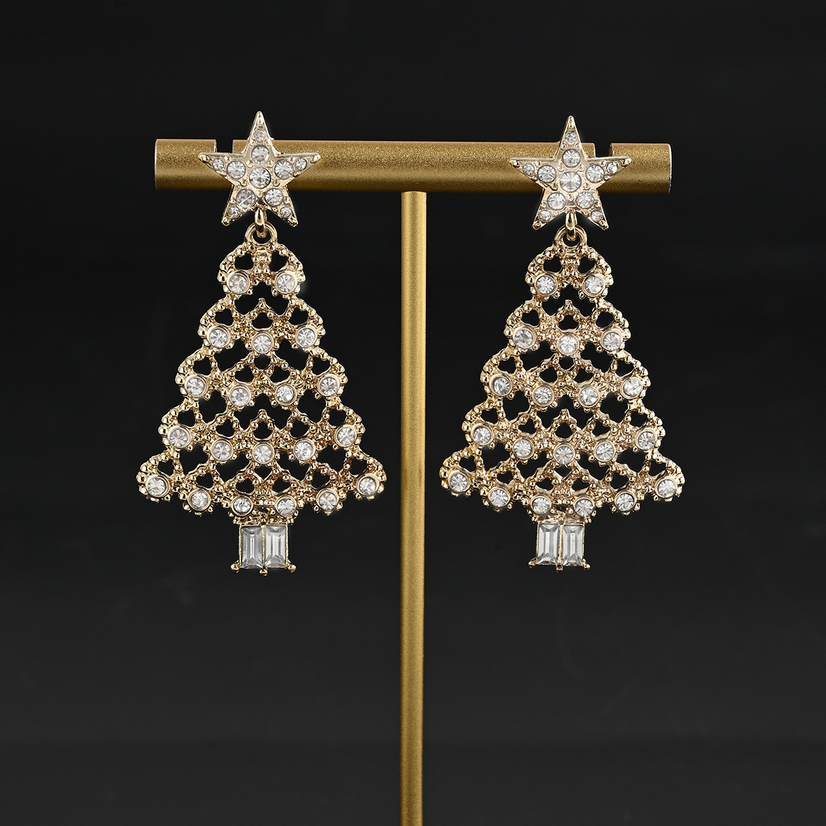 Christmas tree earrings