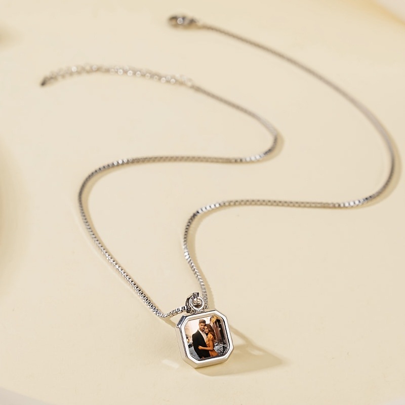 Temperature-changing color custom necklace