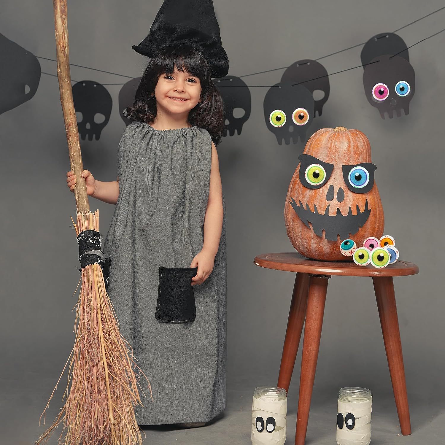 Halloween Felt Eyeballs