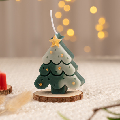 Christmas tree scented candles