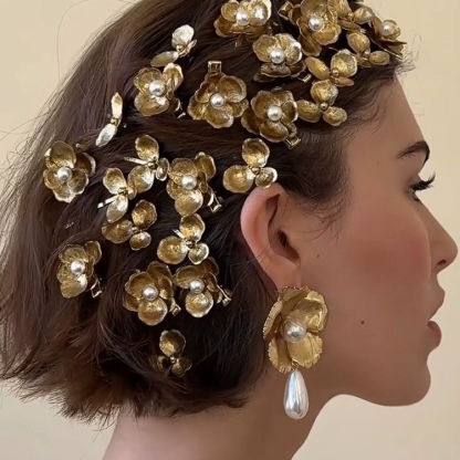 Vintage Gold Flower Pearl Hair Clip