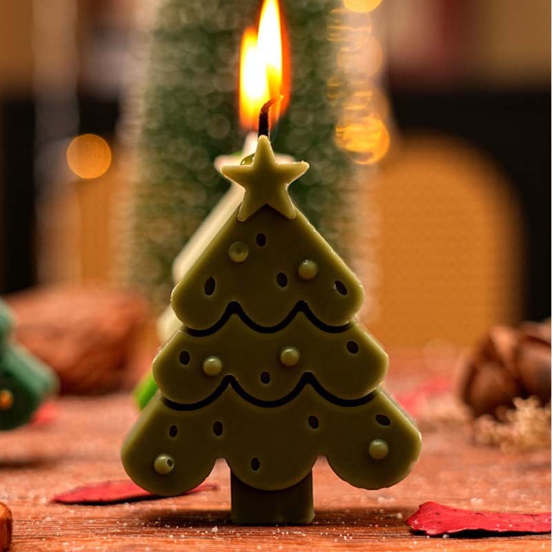 Christmas tree scented candles