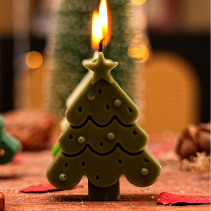 Christmas tree scented candles
