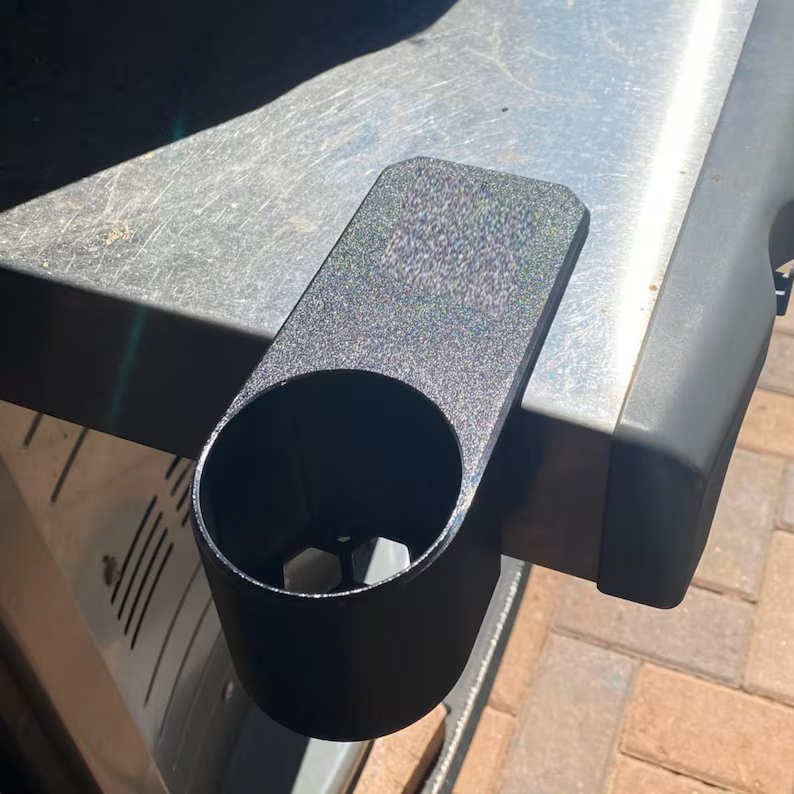 Magnetic Drink Holder