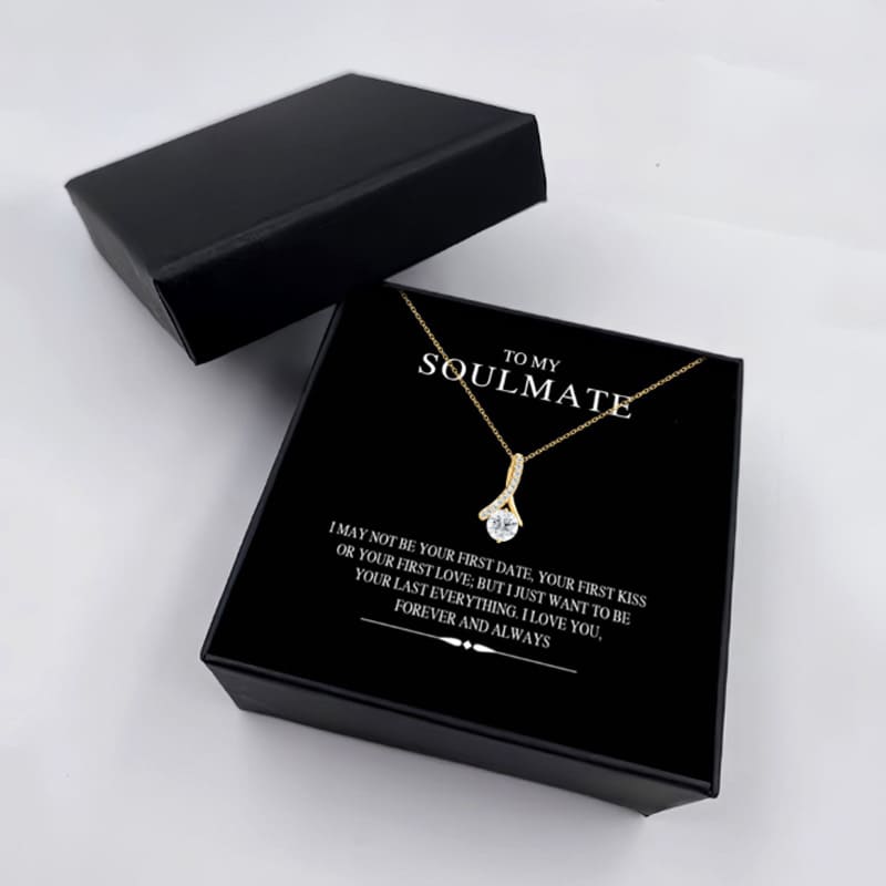 Titanium steel pendant necklace with rhinestones