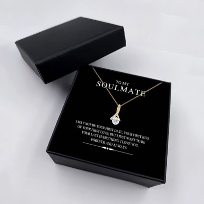 Titanium steel pendant necklace with rhinestones