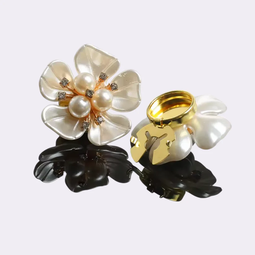 Iris Pearl Rhinestone Cufflinks