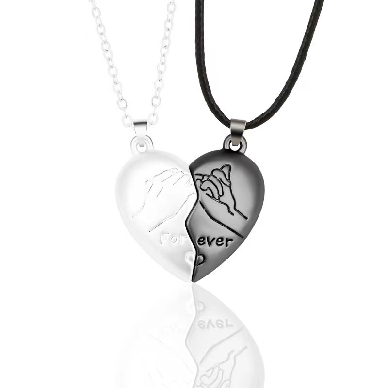 Hook-shaped heart necklace