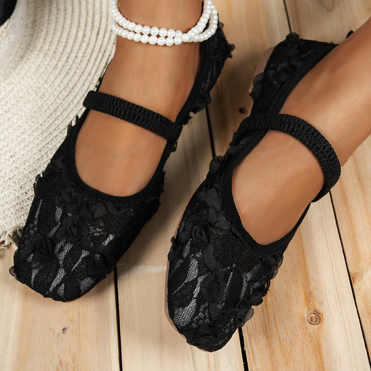 Square-toe flat loafers