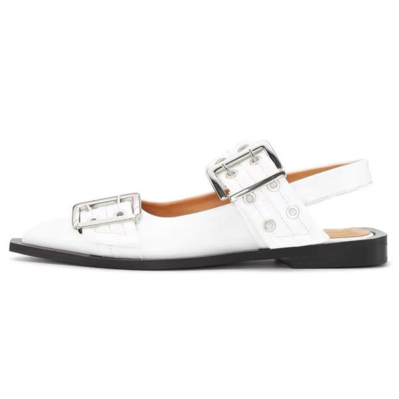 Square-Toe Buckle Riveted Shoes