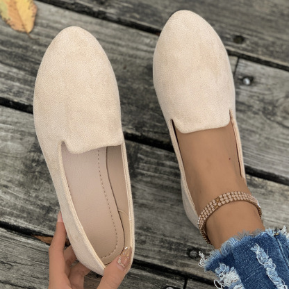 Women's flat suede shoes