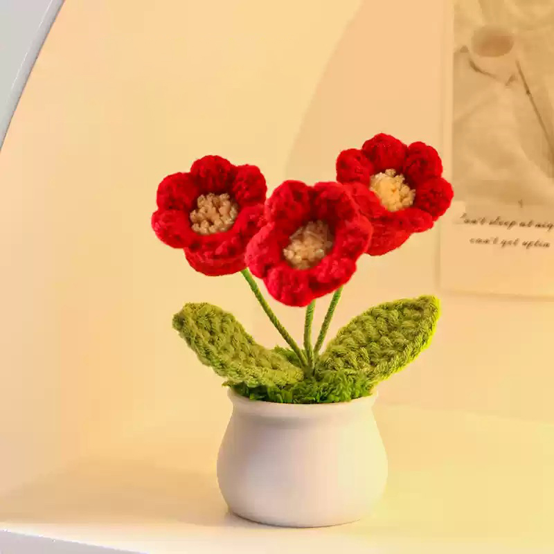 Hand-woven woolen flower bouquet ornaments