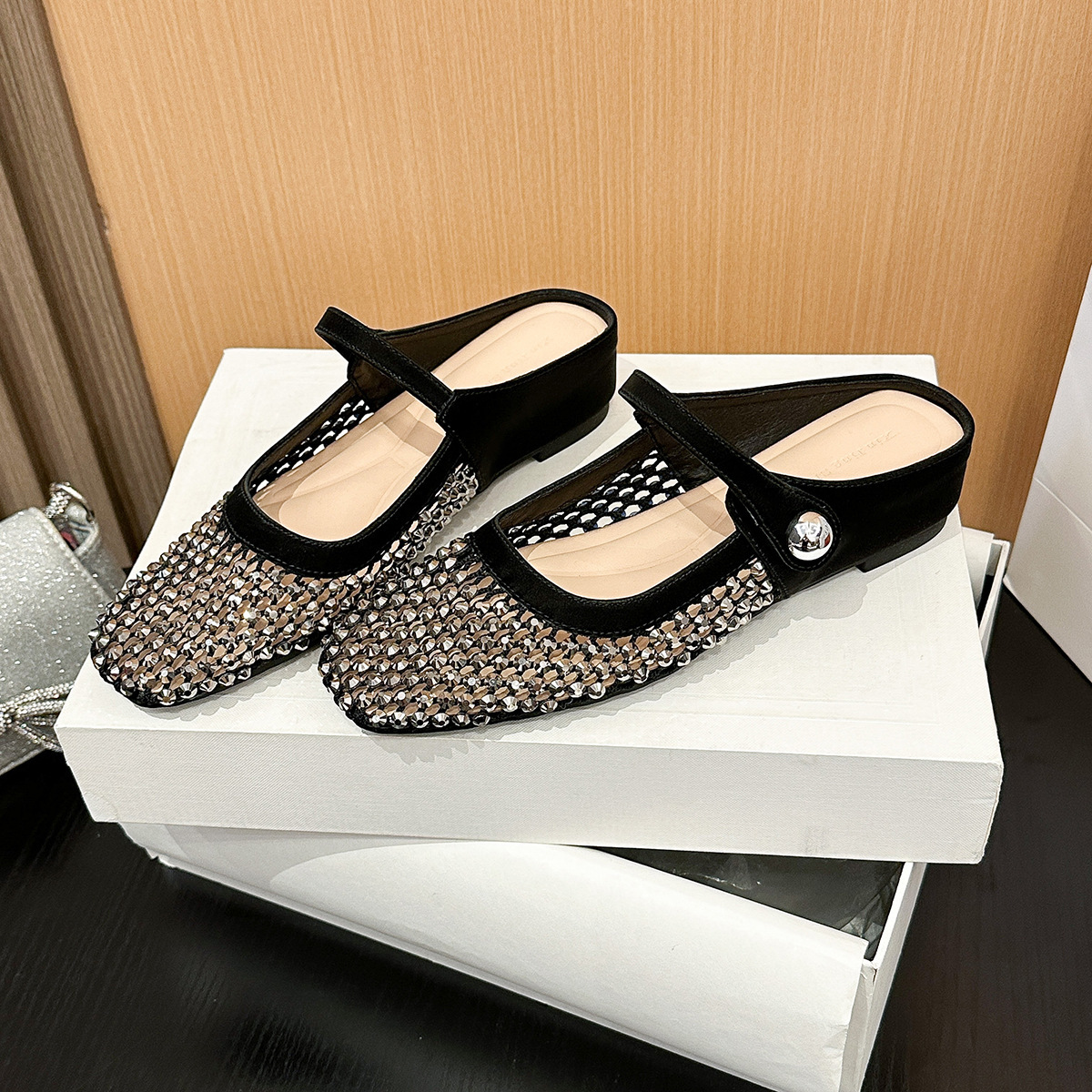 Square-toe openwork woven flat women's shoes