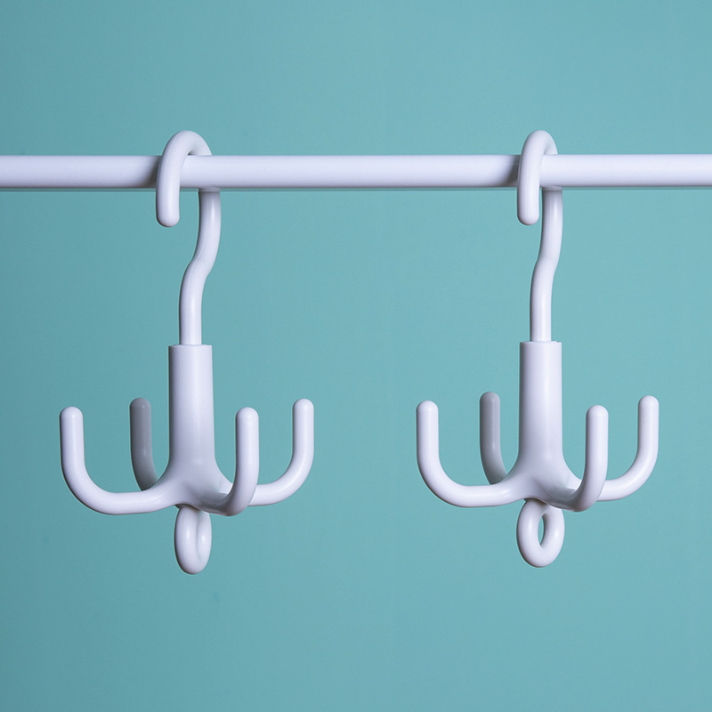 Four-claw swivel hook