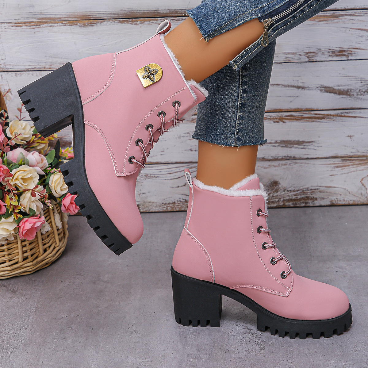 Platform fleece-lined mid-heel Martin boots