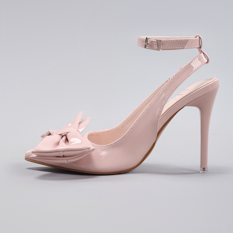 Bow-tie patent leather pointed-toe high heels