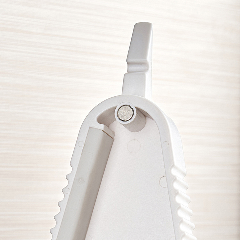 Multifunctional can opener