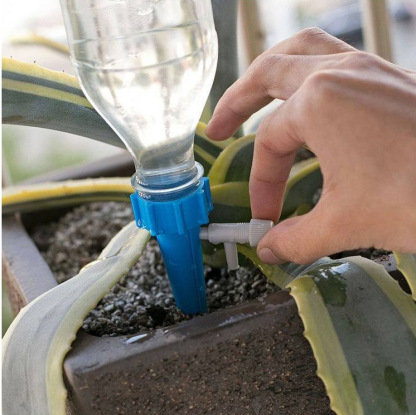 Adjustable Drip-Automatic Waterer
