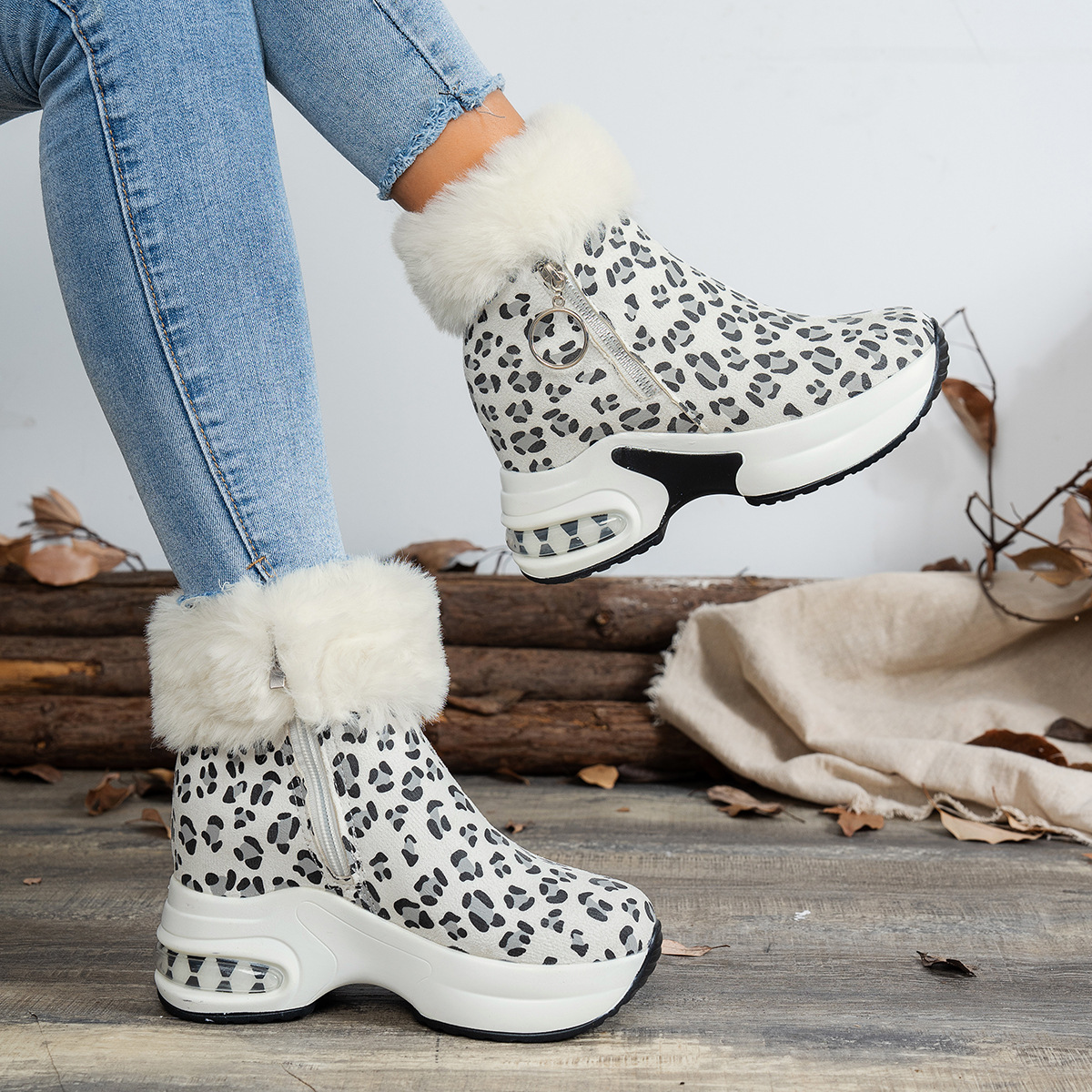 Platform Wedge Heel Snow Boots with Fleece Lining
