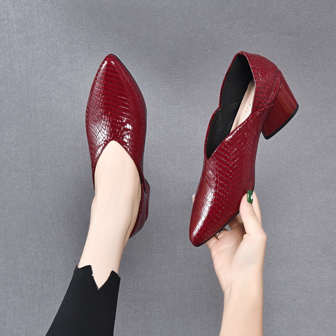 Pointed-toe, low-cut genuine leather soft-soled women's shoes